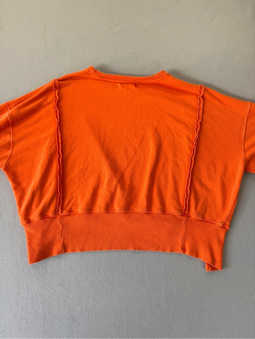 We The Free Orange Oversized Sweatshirt Womens XS Exposed Seam Pullover - Picture 11 of 16
